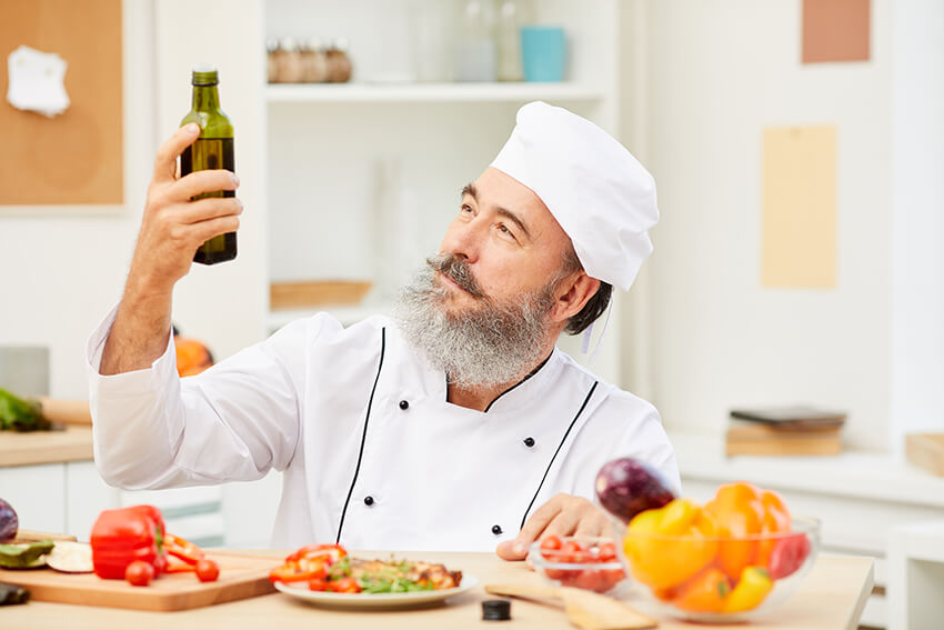 charismatic-senior-chef-FGAVZHG